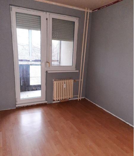 Na predaj prestavaný 3-izbový byt na novom sidlisku KRJ Okres Komárno LRo-PN-1457