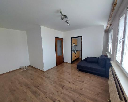 1 izbový byt do PRENÁJMU - Bauring, KN Bezirk Komárno ksk-PN-1328