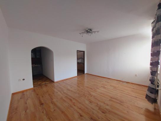 1 izbový byt do PRENÁJMU- Komárno  Okres Komárno ksk-PN-1444