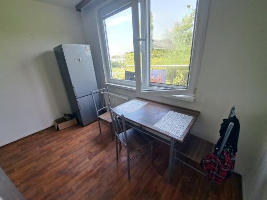 Na predaj 2-izbový byt v Komárne na ul. Rakocziho Okres Komárno LRo-PN-1509