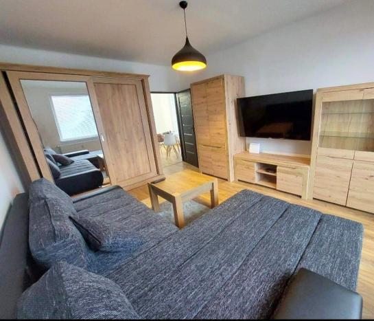 Moderný 1 izbový byt s balkónom do PRENÁJMU - KOMÁRNO  Okres Komárno ksk-PN-1476