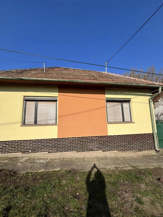 Na predaj rodinný dom v obci Belá, len 11 km od Štúrova! Bezirk Nové Zámky NCS-PN-1552