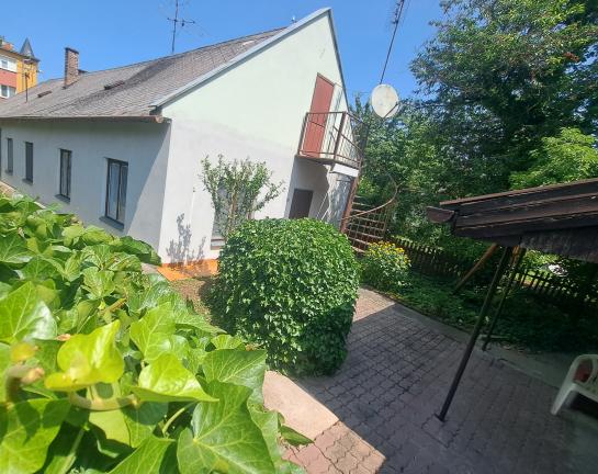 2 domy za cenu jedného na predaj v centre Komárna! Okres Komárno LRo-PN-1524