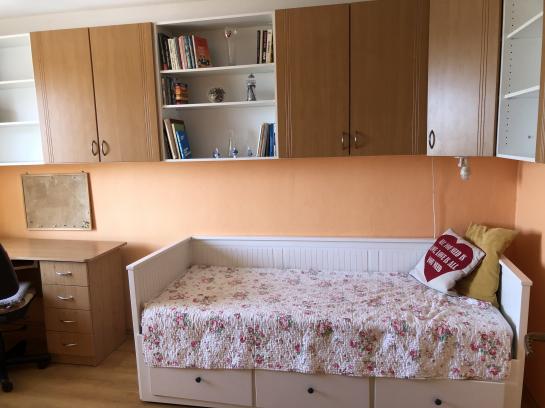 Na prenájom zariadený 3-izbový byt na sídl. Bauring Okres Komárno LR-PE-1512