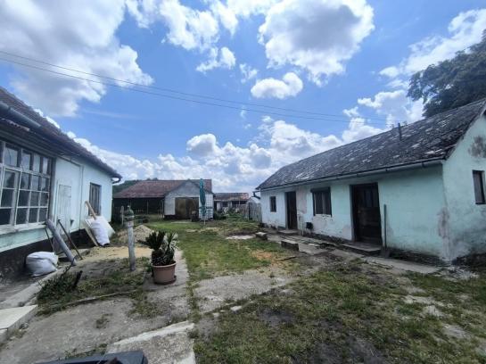 Vidiecky dom na PREDAJ - Chotín, okr. Komárno  Okres Komárno ksk-PN-1523