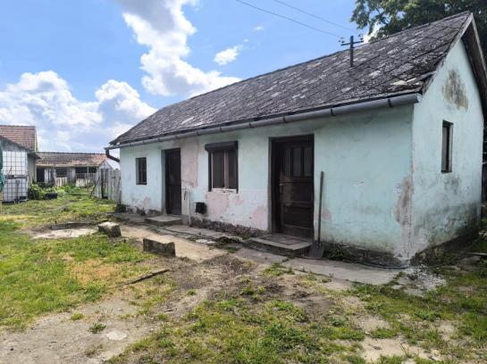 Vidiecky dom na PREDAJ - Chotín, okr. Komárno  Okres Komárno ksk-PN-1523