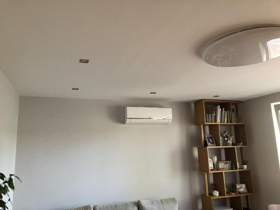 Na predaj štýlový 3-izbový tehlový byt s balkónom a garážou Okres Komárno LR-PE-1514