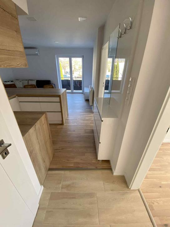 3 izbový byt s balkónom a garážou na PREDAJ - VII.sídl. KOMÁRNO  Okres Komárno ksk-PN-1525