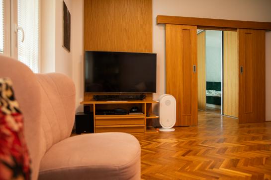 Na predaj štýlový 3-izbový tehlový byt s balkónom a garážou Okres Komárno LR-PE-1514