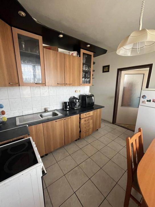 Ponúkam na kúpu 4-izbový byt s rozlohou 82 m² na Štefánikovej ulici v Štúrove Okres Nové Zámky NCS-PN-1568