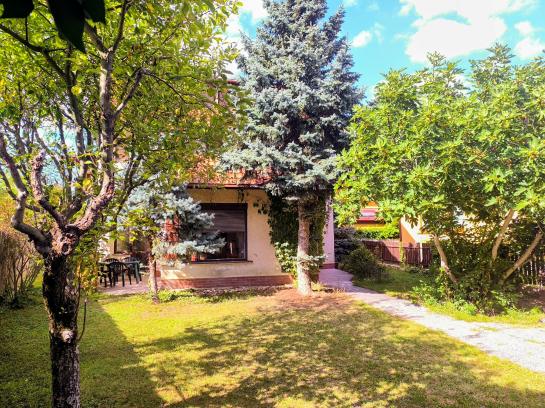 RD na PREDAJ - Letecké pole, KOMÁRNO  Okres Komárno ksk-PN-1527