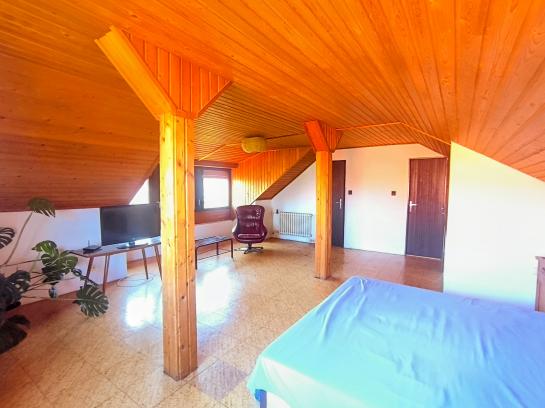 RD na PREDAJ - Letecké pole, KOMÁRNO  Okres Komárno ksk-PN-1527