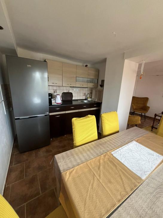 Ponúkam  na kúpu rekreačný dom s panoramatickým výhľadom na Hegyfarku Kerület Nové Zámky NCS-PN-1569