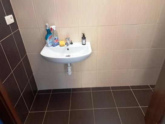 Na prenájom moderné podnikateľské priestory v centre mesta Okres Komárno LRo-PN-1560