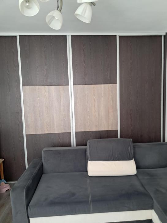 Eladó teljesen felújított 1 szobás lakás – Komárom, VII. lakótelep Kerület Komárno LRo-PN-1562